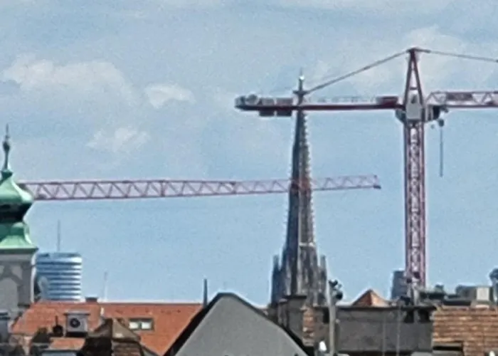 Luxury Penthouse Wien 2 Dachterrassen Fuer 8 Pers *