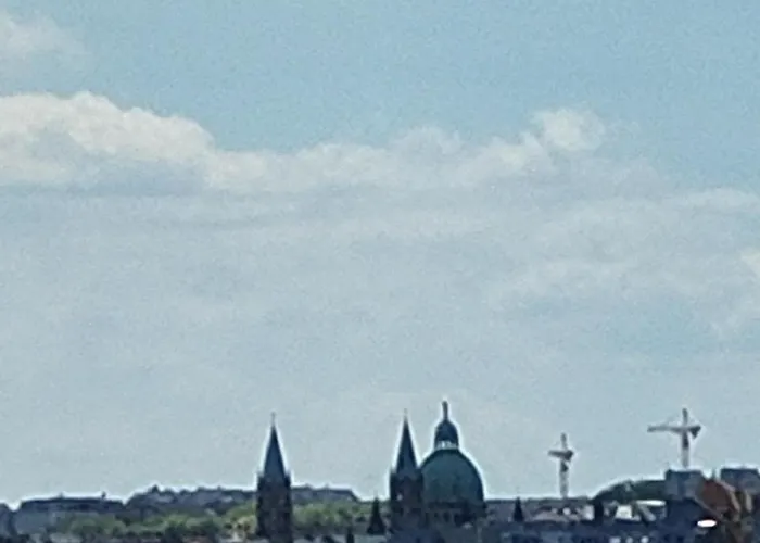 Luxury Penthouse Wien 2 Dachterrassen Fuer 8 Pers דירה *