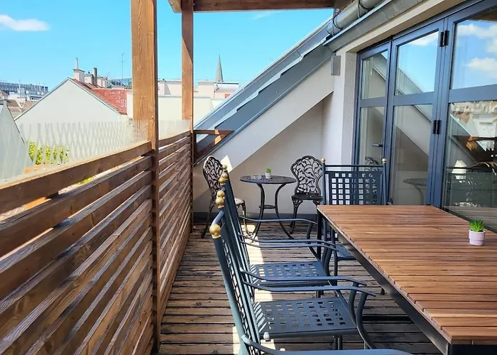 Luxury Penthouse Wien 2 Dachterrassen Fuer 8 Pers